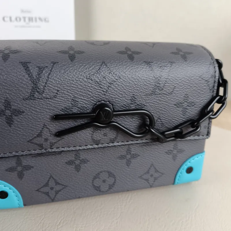 Louis Vuitton Crossbody Bag Steamer Box Grey · Blue PVC · Calfskin Mini 18 × 6.5 × 11 cm — detail view 2 of 11