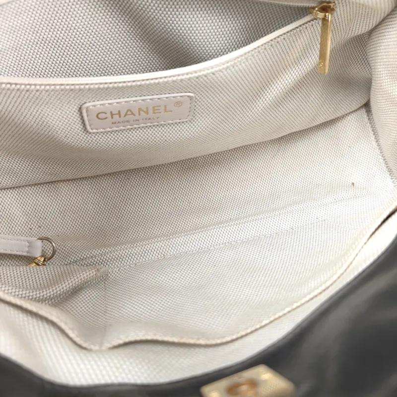 Chanel Shoulder Bag tote Black Calfskin One Size 35 × 16 × 20 cm 14 — detail view 3 of 11