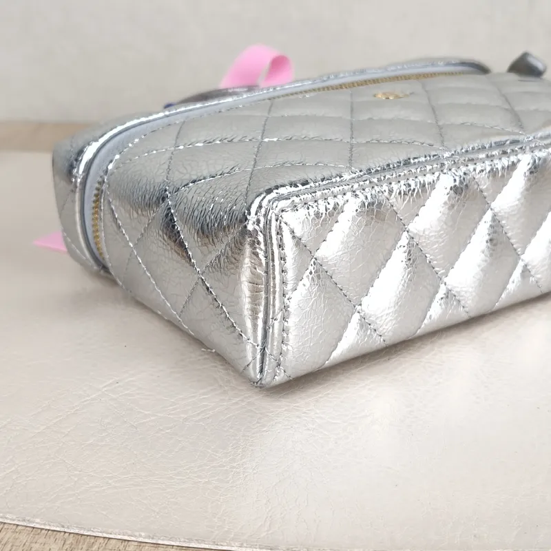 Chanel Crossbody Baglp Box Bag Top Handle Crossbody Bag Silver Calfskin One Size19.5 × 5 × 17 cm — detail view 4 of 13