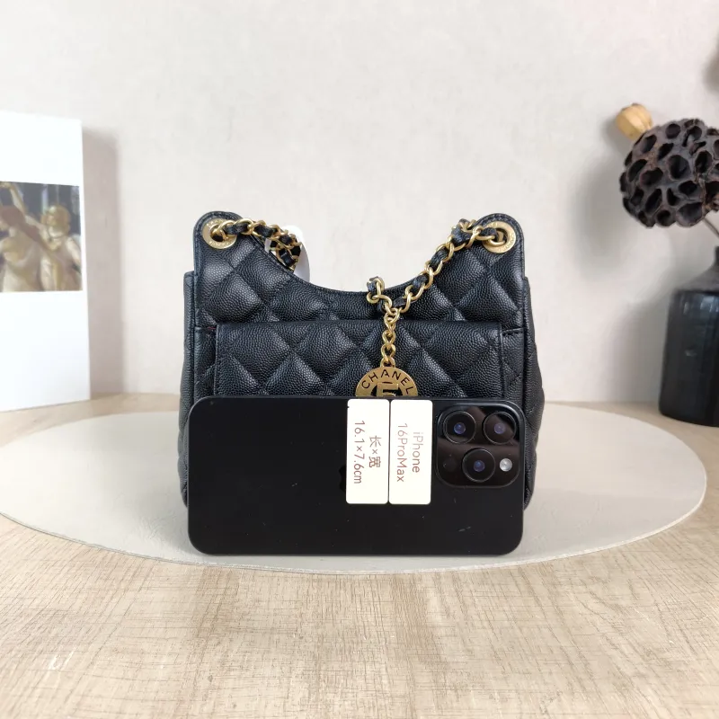 Chanel Crossbody Bag HOBO Black Grained Calfskin Small 19 × 6 × 17 cm — cover view 4 of 5
