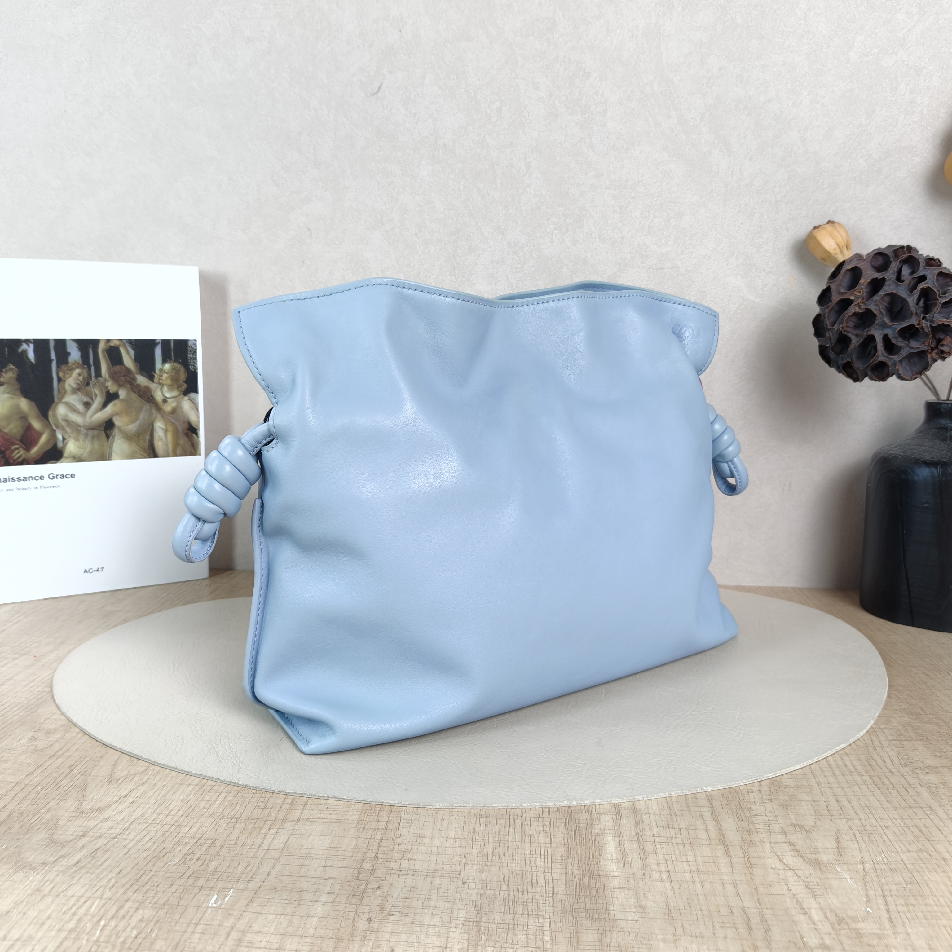 LOEWE Crossbody Bag Flamenco Blue Calfskin Medium30 × 10.5 × 24.5 cm — cover view 3 of 5