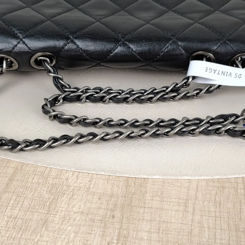 Chanel Crossbody Bag cf Collection Crossbody Bag Black Calfskin 25 × 10 × 18 cm 18 — detail view 10 of 15