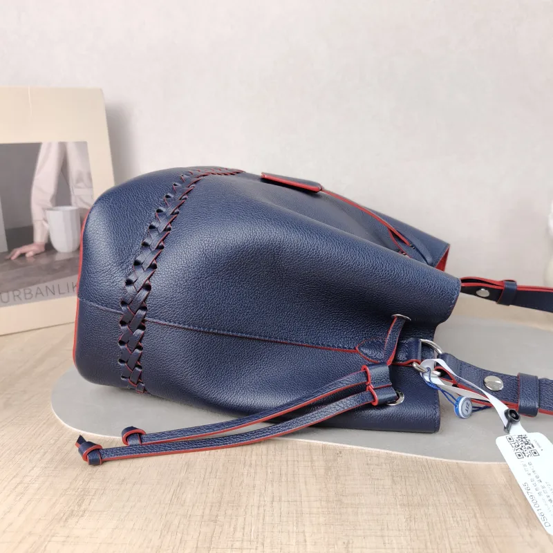 Louis Vuitton Shoulder Bag lockme Shoulder Bag Blue Red Calfskin One Size 25 × 15 × 27 cm — detail view 7 of 13