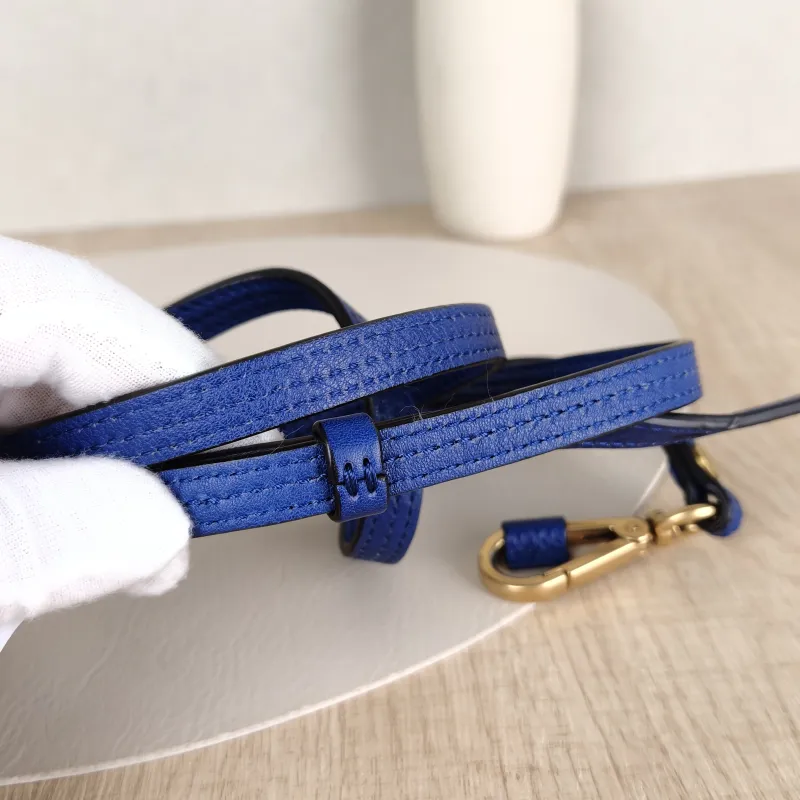Chloé Crossbody Bagnile Top Handle Crossbody Bag Blue Calfskin One Size19.5 × 6 × 12 cm — detail view 8 of 13