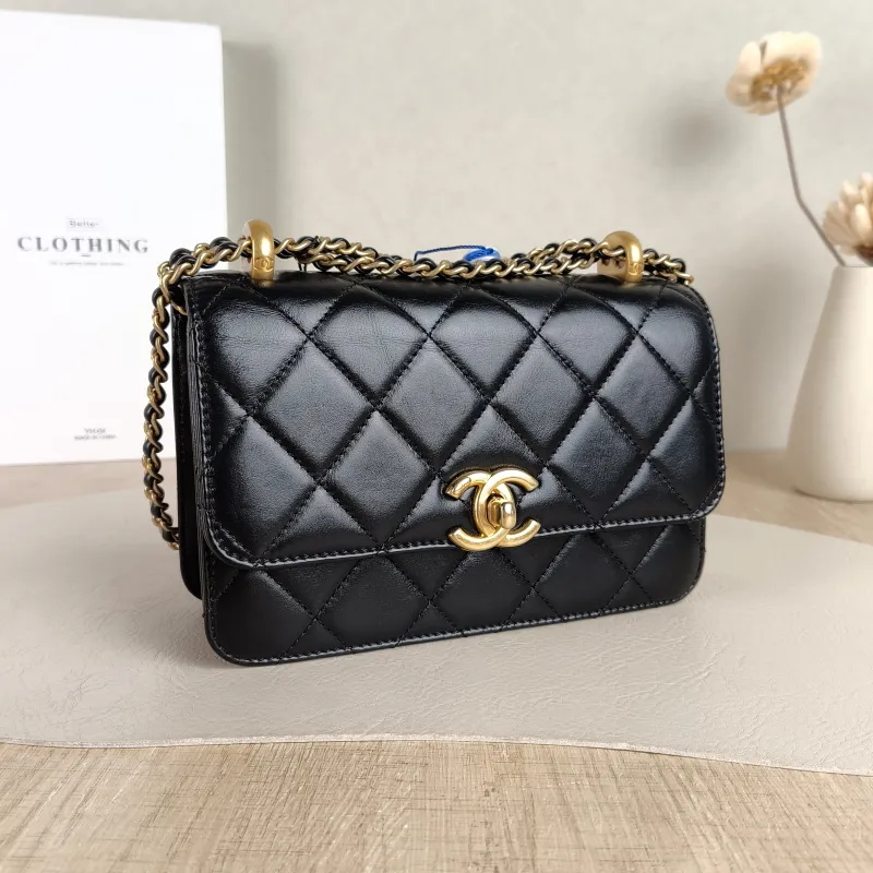 Chanel Crossbody Bag Black Calfskin Small 19 × 8 × 12 cm — cover view 4 of 5
