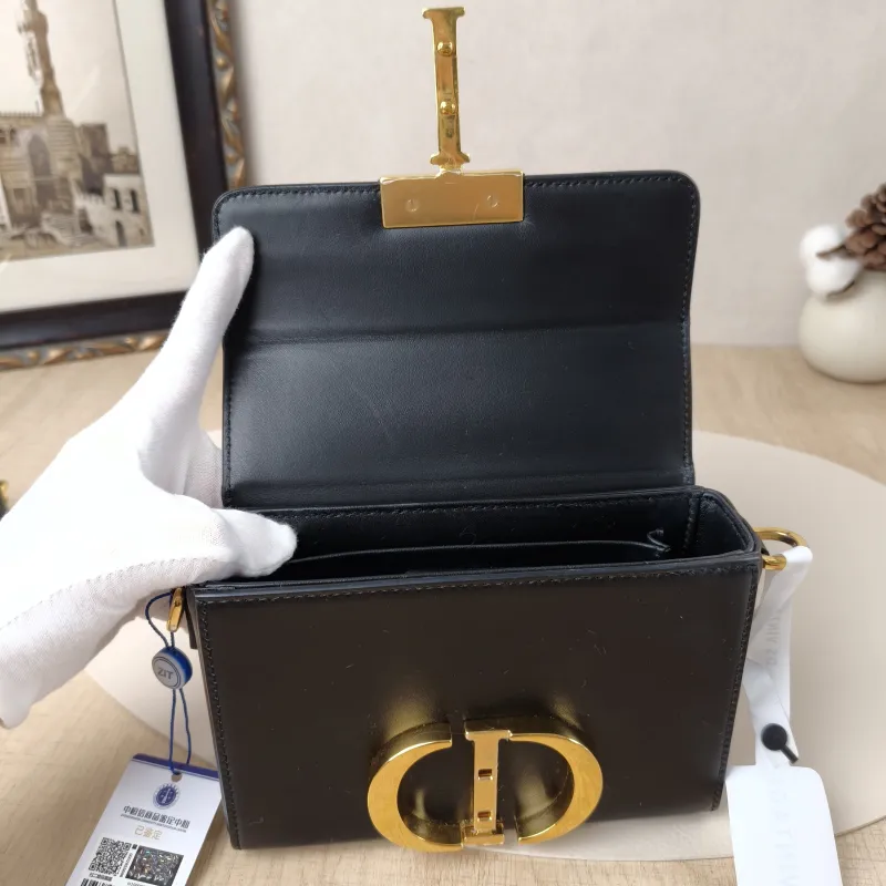 DIOR Crossbody Bag30Montaigne 30 Box Box Black Lambskinmini17.5 × 5 × 11.5 cm — detail view 7 of 12