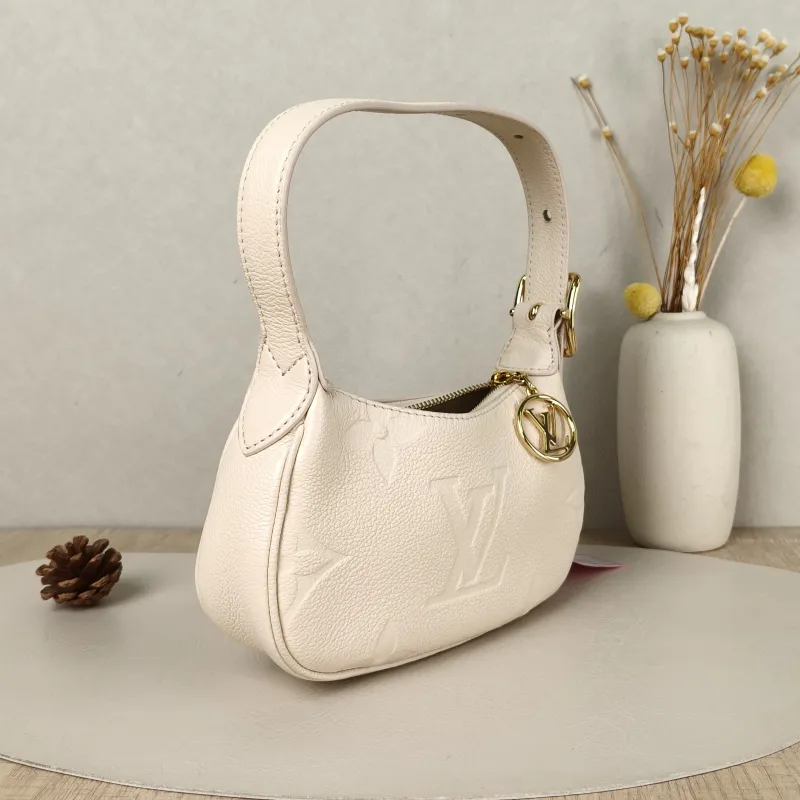 Louis Vuitton Shoulder Bag Moon White Calfskinmini20.5 × 5 × 11 cm — cover view 2 of 5