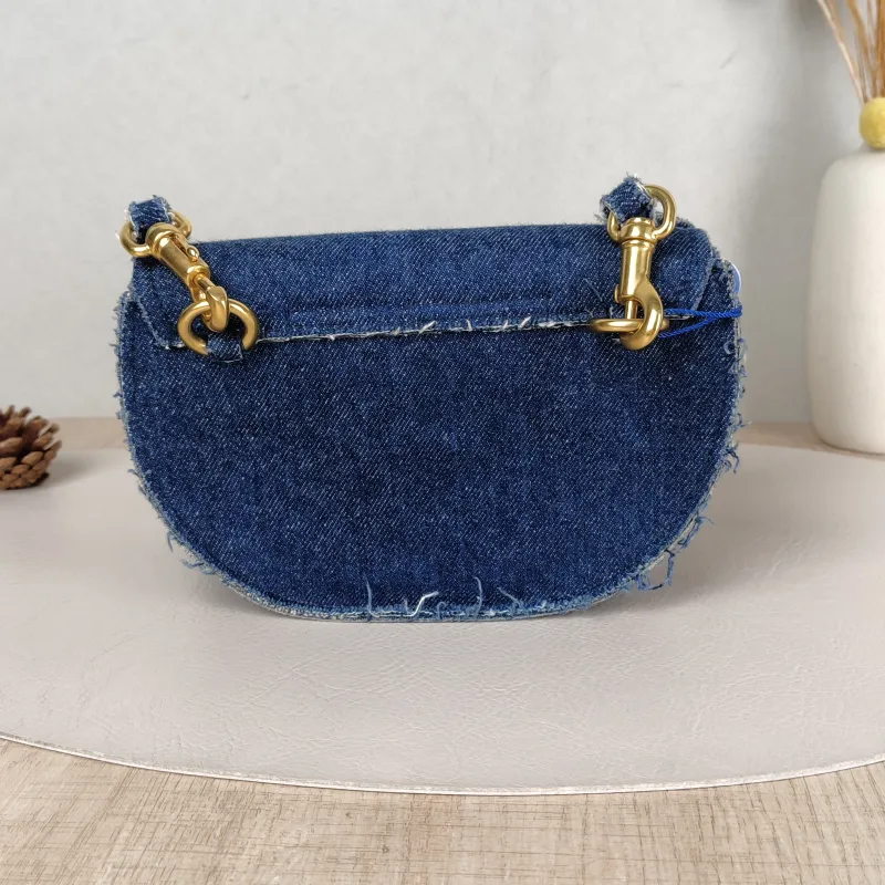 Chloé Shoulder Bag Shoulder Bag Blue One Size 18 × 6 × 13 cm — cover view 5 of 5