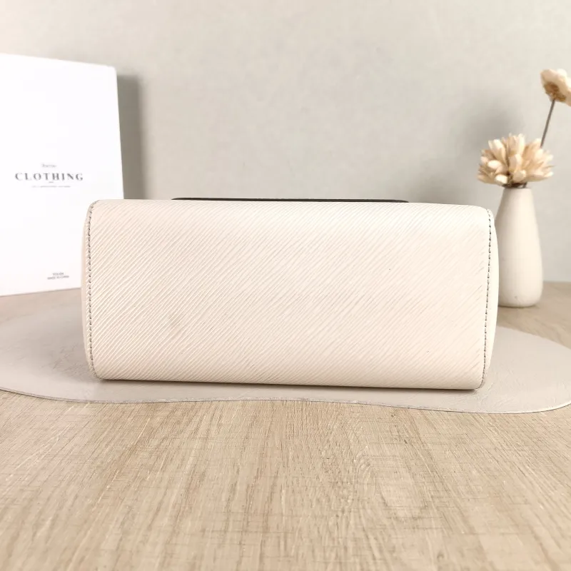 Louis Vuitton Crossbody Bag Marelle Tote Top Handle Bag White Epi Embossed Calfskin BB 25 × 11 × 17 cm — cover view 6 of 6