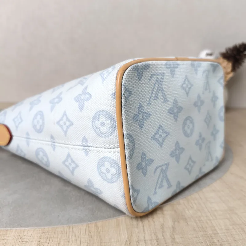 Louis Vuitton Top Handle Bag ALL IN BB Blue PVC BB 16 × 12 × 18 cm — detail view 8 of 14
