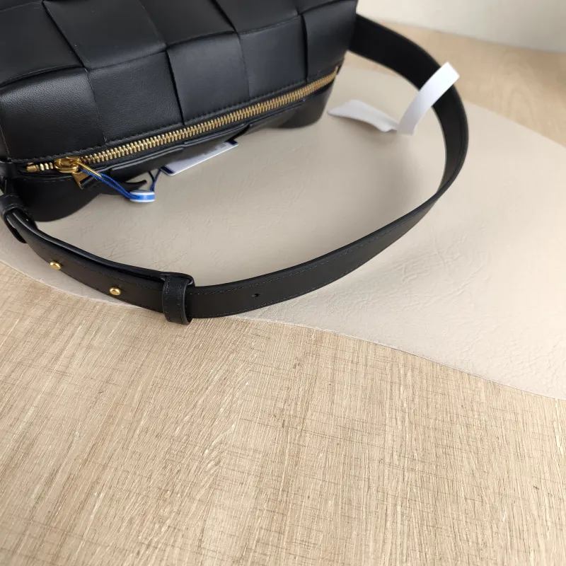 Bottega Veneta Shoulder Bag Brick Cassette Woven Black Lambskin Small 23.5 × 10 × 10 cm — detail view 1 of 9