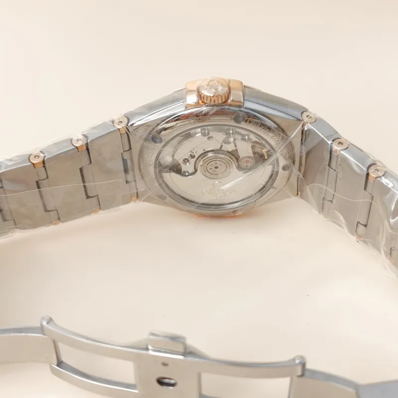 OMEGA Watch Watch Grey One Size35 — cover view 9 of 13