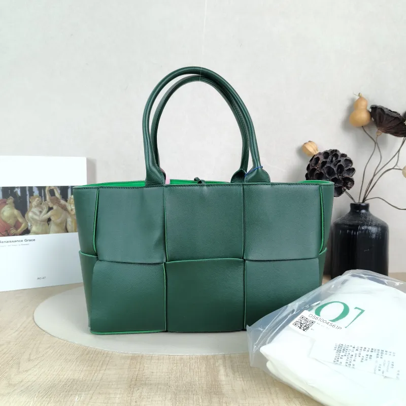 Bottega Veneta Top Handle Bag Arco Woven Tote Bag Green Lambskin Small 30 × 11.5 × 20 cm — cover view 5 of 6