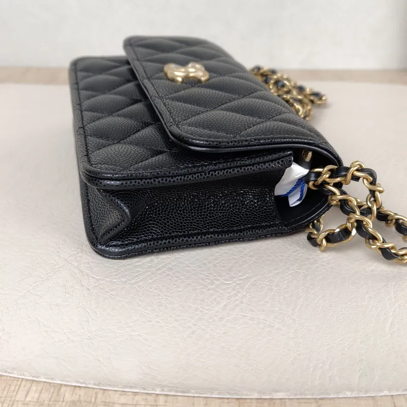 Chanel Crossbody Bag Black Grained Calfskin 17 × 4 × 9 cm — detail view 11 of 11