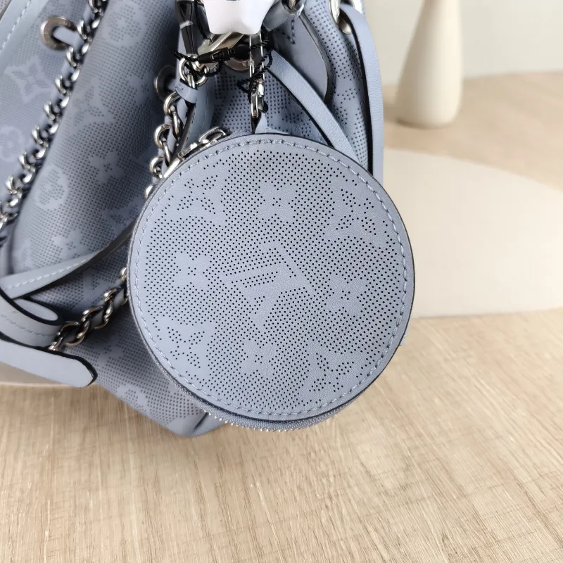 Louis Vuitton Crossbody Bag BELLA Blue Calfskin 22 × 14 × 20 cm — detail view 2 of 10