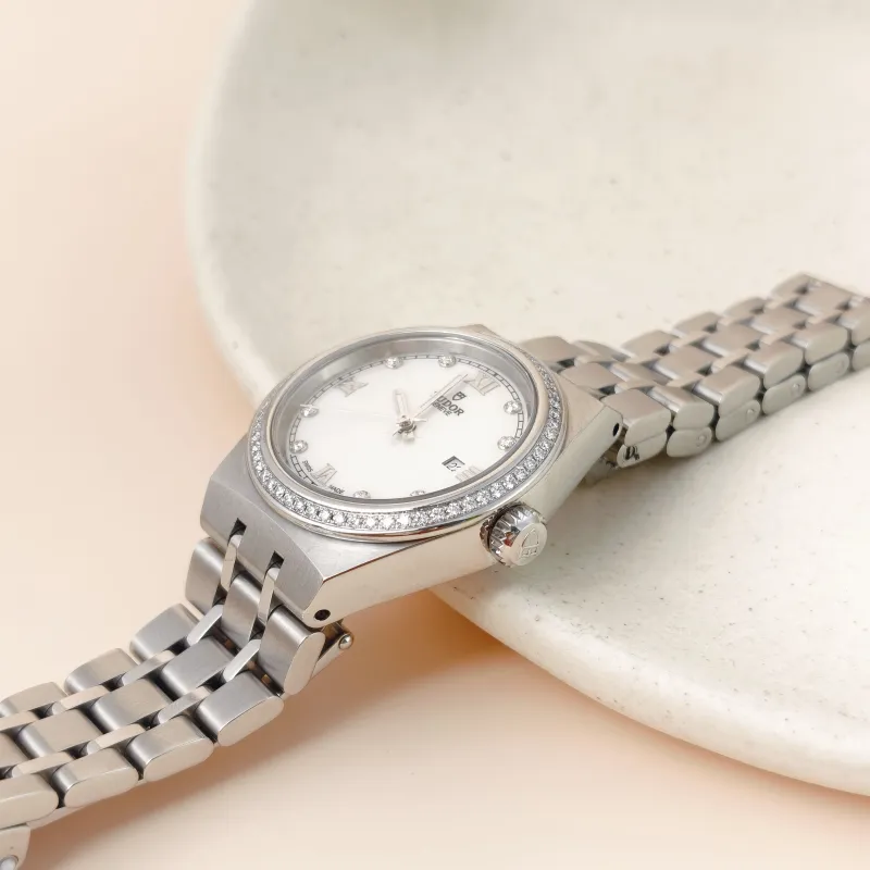 TUDOR Watch Collection Watch One Size 28 — cover view 5 of 8