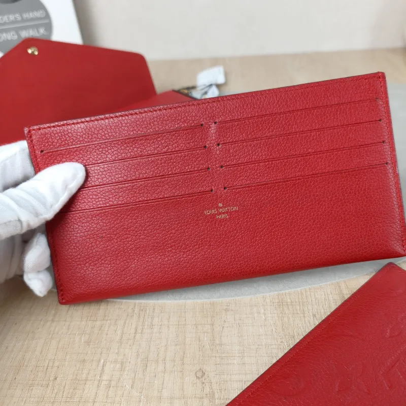 Louis Vuitton Crossbody Bag Pochette Félicie Red Calfskin Small21 × 3 × 12 cm — detail view 5 of 13