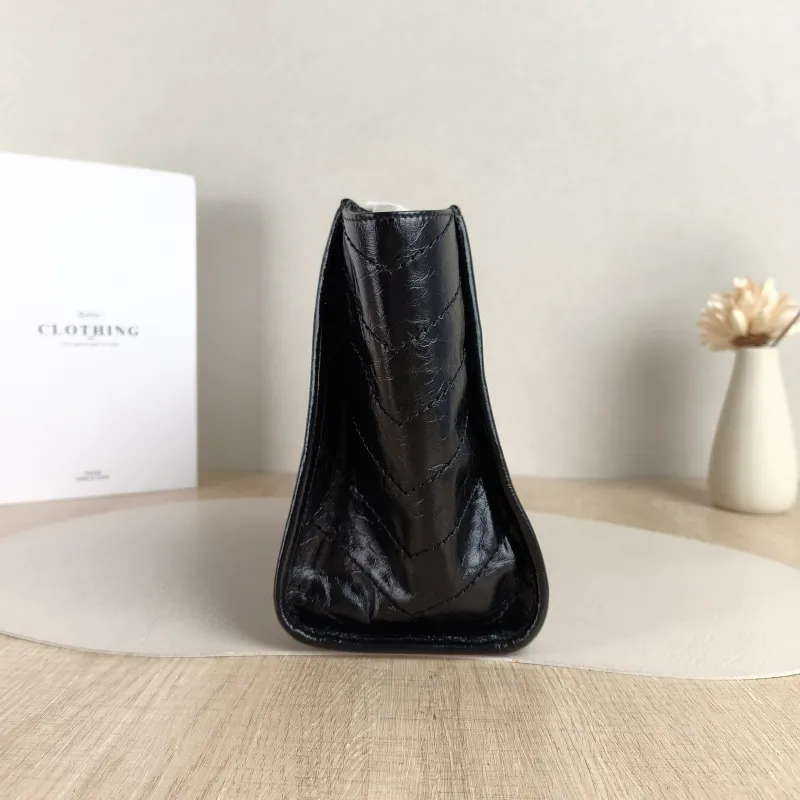 SAINT LAURENT Shoulder Bag Niki Shopping Tote Black Calfskin Small 25 × 10 × 19 cm — detail view 11 of 12