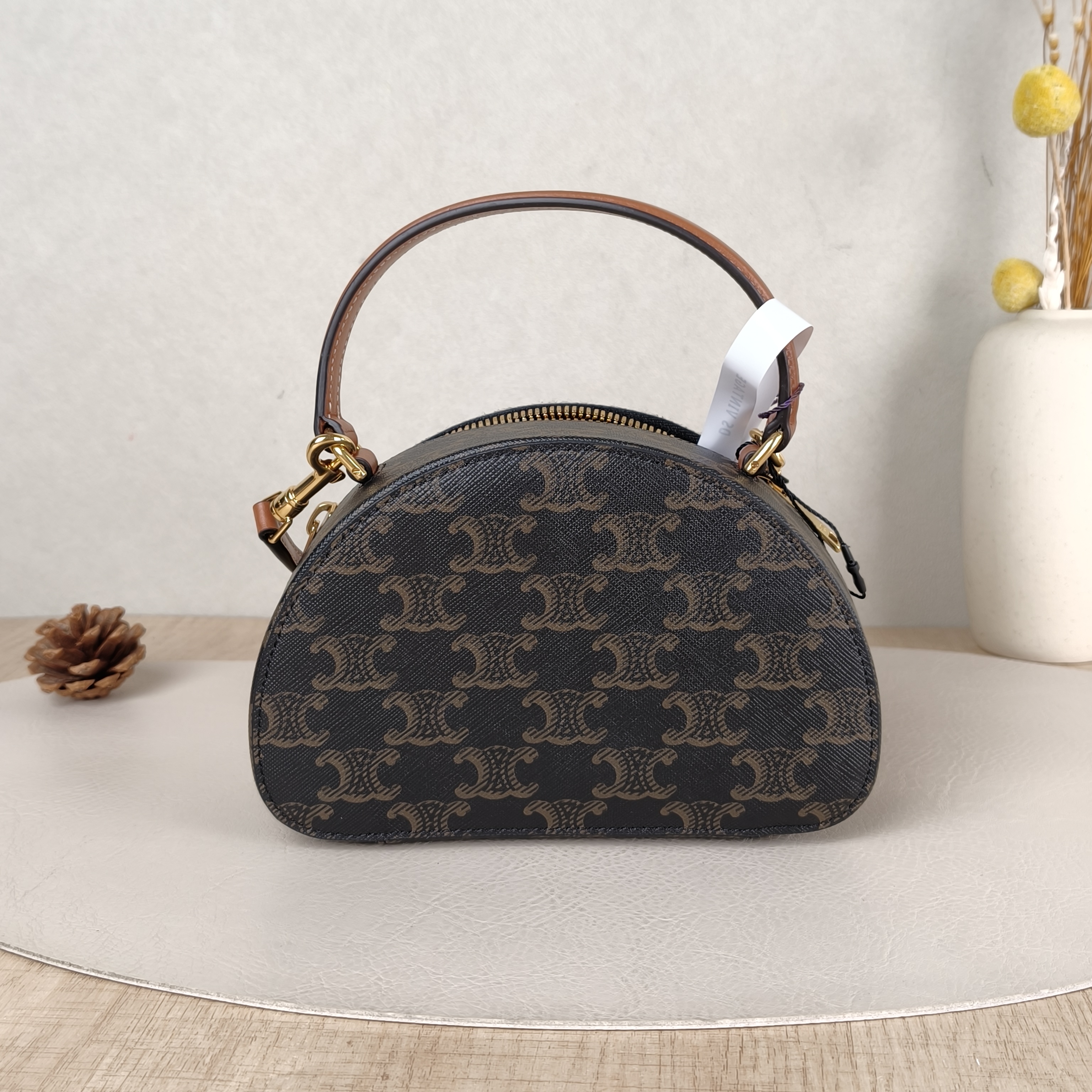 CELINE Crossbody Bag Triomphe Monogram PVC18 × 6 × 12.5 cm — cover view 4 of 6
