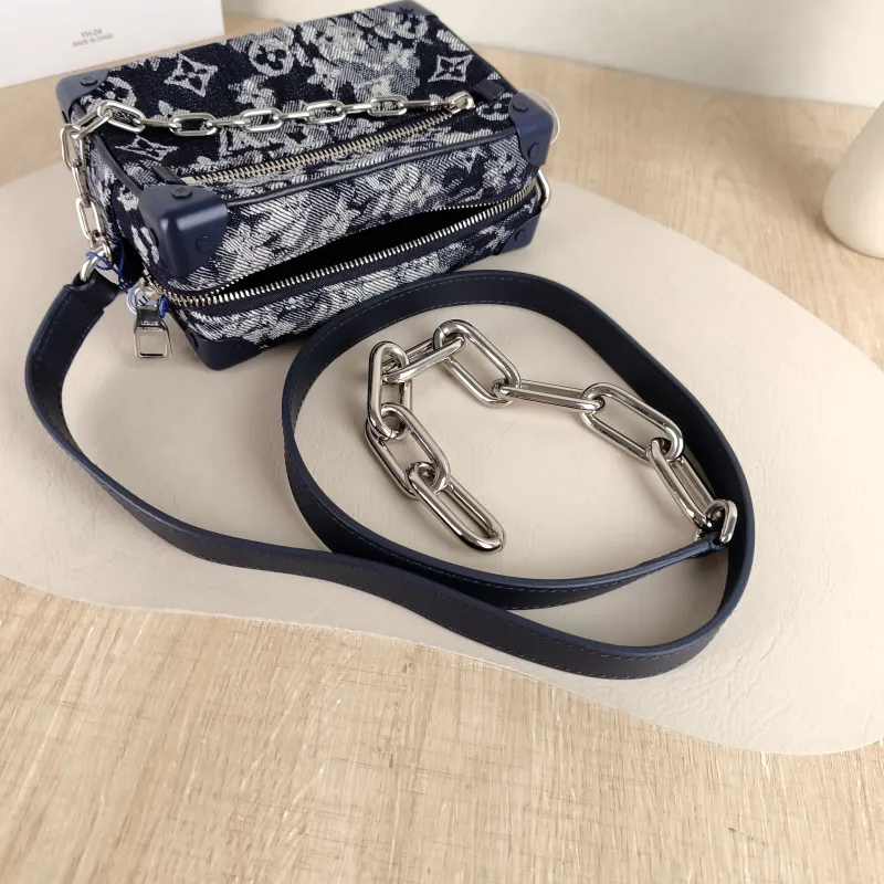 Louis Vuitton Crossbody Bag SOFT TRUNK Box Black PVC Mini 18.5 × 8 × 13 cm — detail view 4 of 10