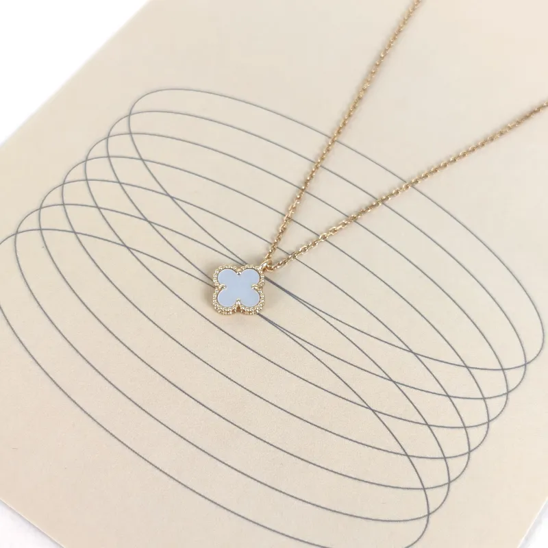 Van Cleef & Arpels Necklace Alhambra Pearl · White Mother-of-Pearl18KY ellow Gold Sweet Mini0.95 × 0.95 × 40 cm — cover view 2 of 6
