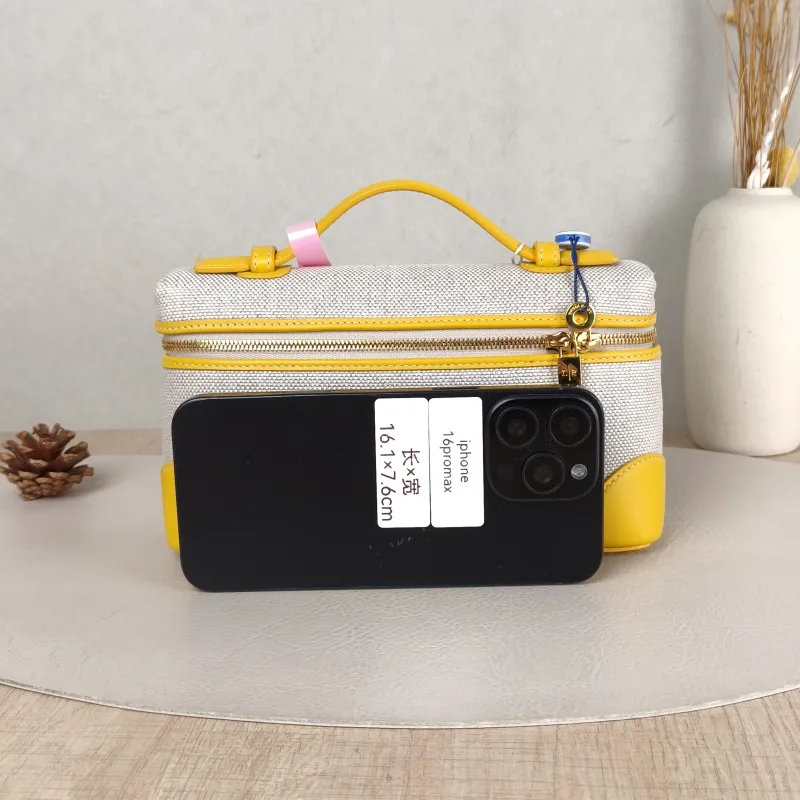 Loro Piana Crossbody Bag Extra Pocket L19 Yellow Beige Canvas One Size 19 × 7 × 11.5 cm — cover view 2 of 5