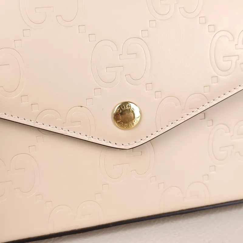 GUCCI Crossbody Bag GG Collection Shoulder Bag Beige Calfskin Mini 21 × 3 × 13.5 cm — detail view 4 of 12