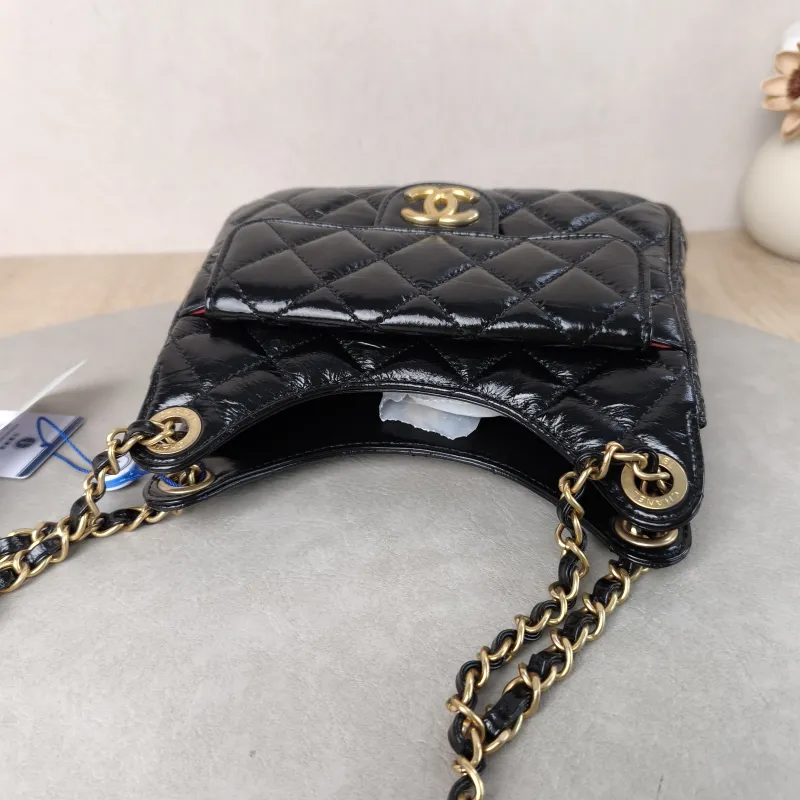 Chanel Crossbody Bag HOBO Black Waxed Leather Calfskin Small 19 × 6 × 17 cm — detail view 3 of 12