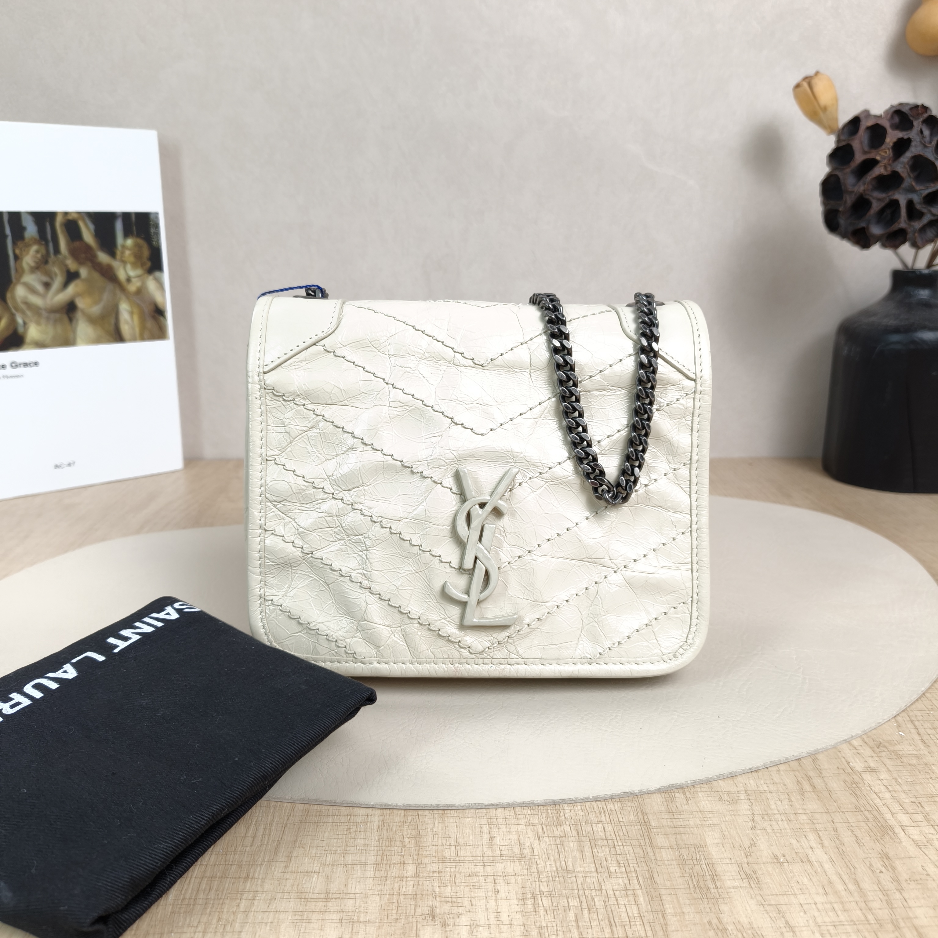 SAINT LAURENT Crossbody Bag Niki Chain Bagwoc White Waxed Leather Calfskinmini19 × 5 × 16 cm — cover view 6 of 6