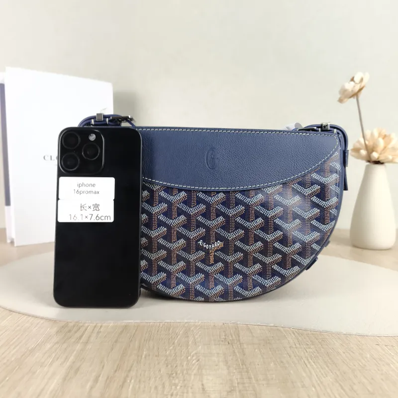 GOYARD Crossbody Bag Hirondelle Navy ine Canvas One Size 25 × 6 × 17 cm — cover view 5 of 5