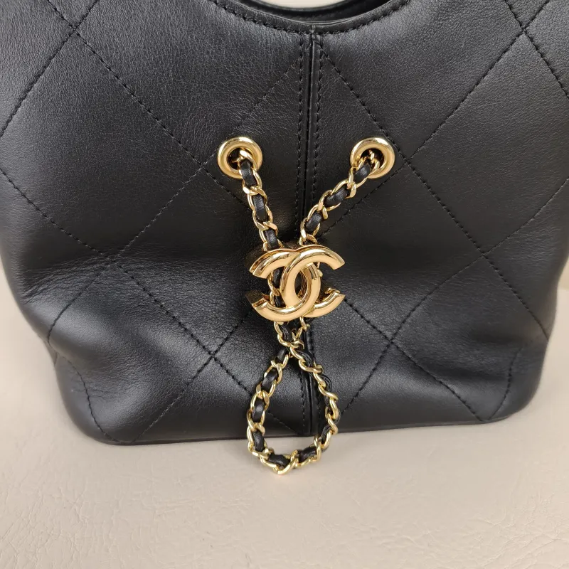Chanel Top Handle Bag26p hobo Black Calfskin Small21 × 10 × 27.5 cm — detail view 8 of 12