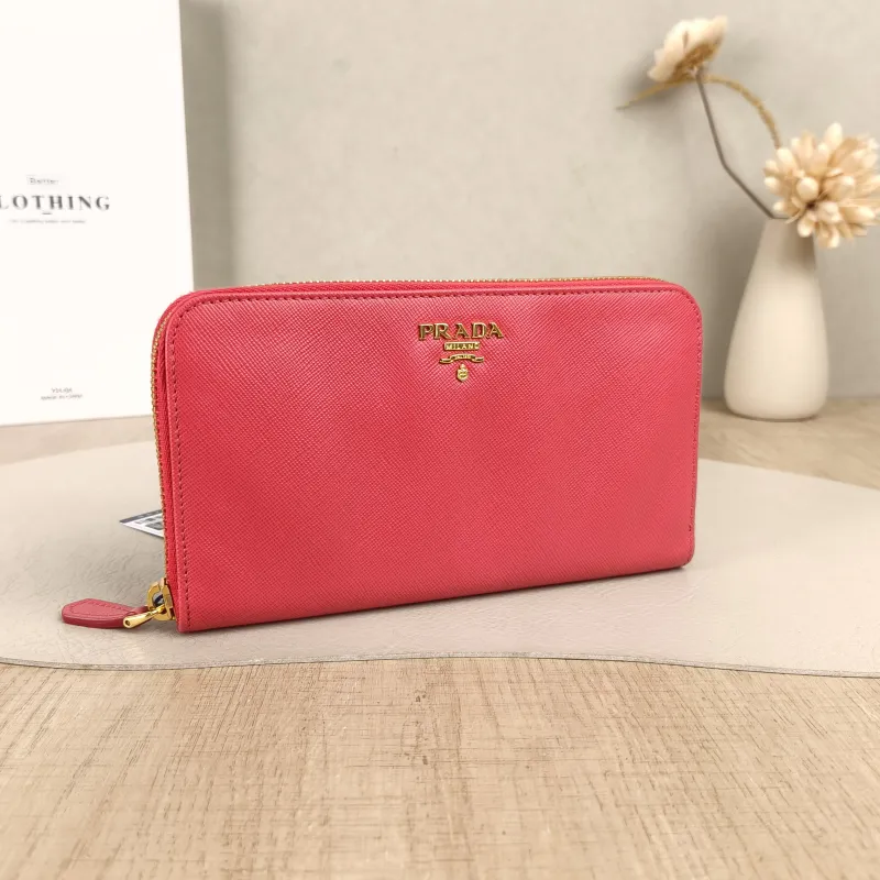 PRADA Wallet Wallet Red Calfskin Edition18.5 × 2 × 10.5 cm — cover view 5 of 6
