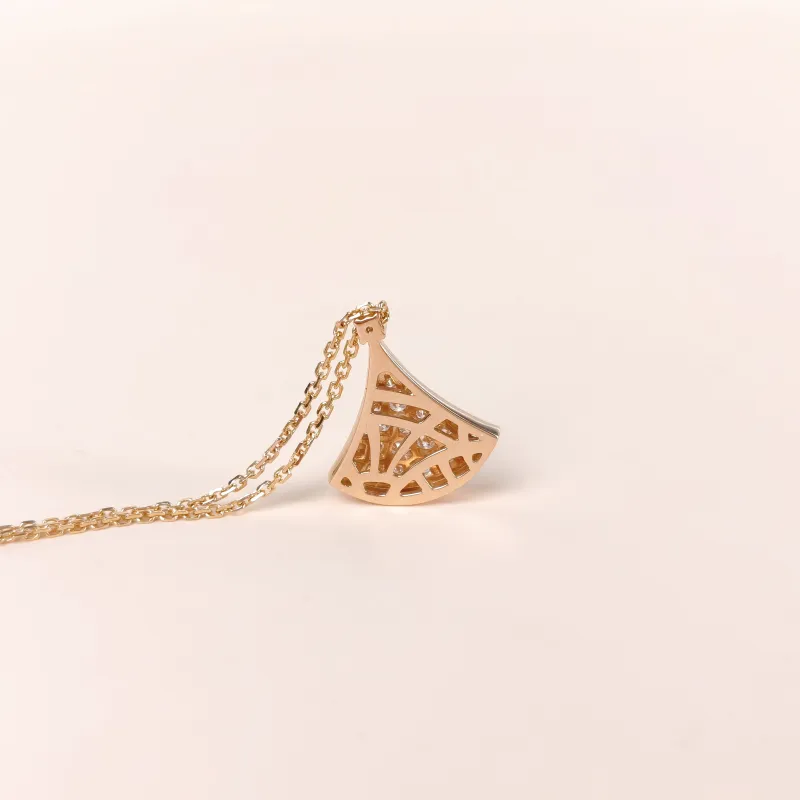 Bvlgari Necklace Divas' Dream Pavé Diamond Rose Gold Diamond18KR ose Gold Small 44cm — cover view 9 of 10