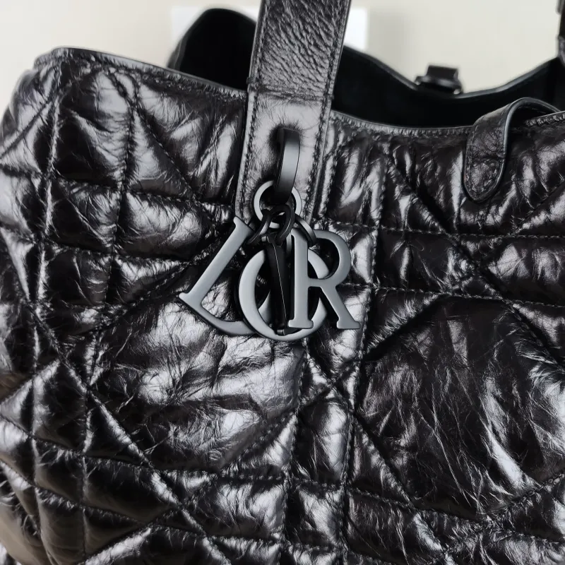 DIOR Top Handle Bag TOUJOURS Black Calfskin Large 37 × 21 × 27 cm — detail view 5 of 10