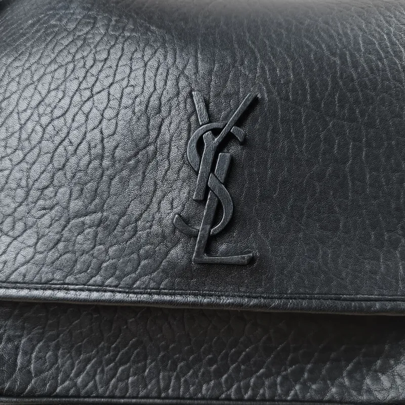 SAINT LAURENT Crossbody Bag Niki Black Lambskin 32 × 9 × 23 cm — detail view 4 of 11