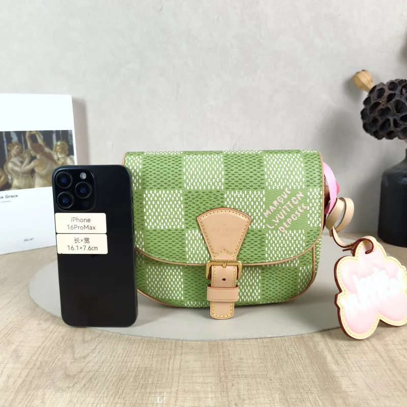 Louis Vuitton Crossbody Bag MONTSOURIS Messenger Bag Tyler PVC Small 20 × 7 × 17 cm — cover view 6 of 6