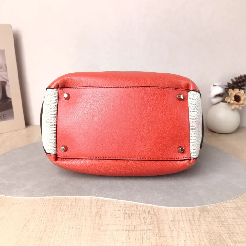 BURBERRY Top Handle Bag Tote Bag Red Calfskin 22 × 11 × 22 cm — cover view 4 of 5