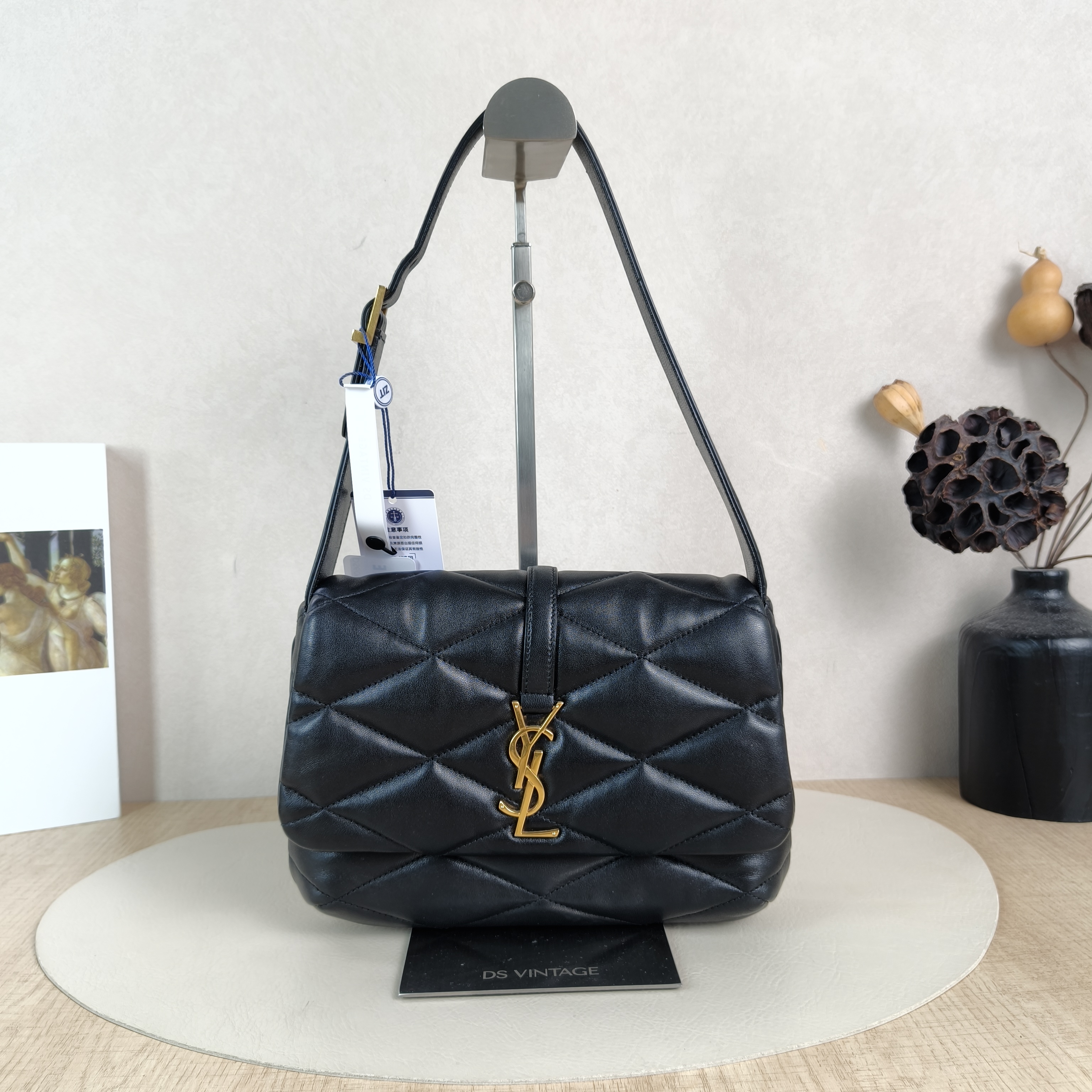 SAINT LAURENT Shoulder Bag LE 57 Shoulder Bag Black Lambskin One Size24 × 5 × 16 cm