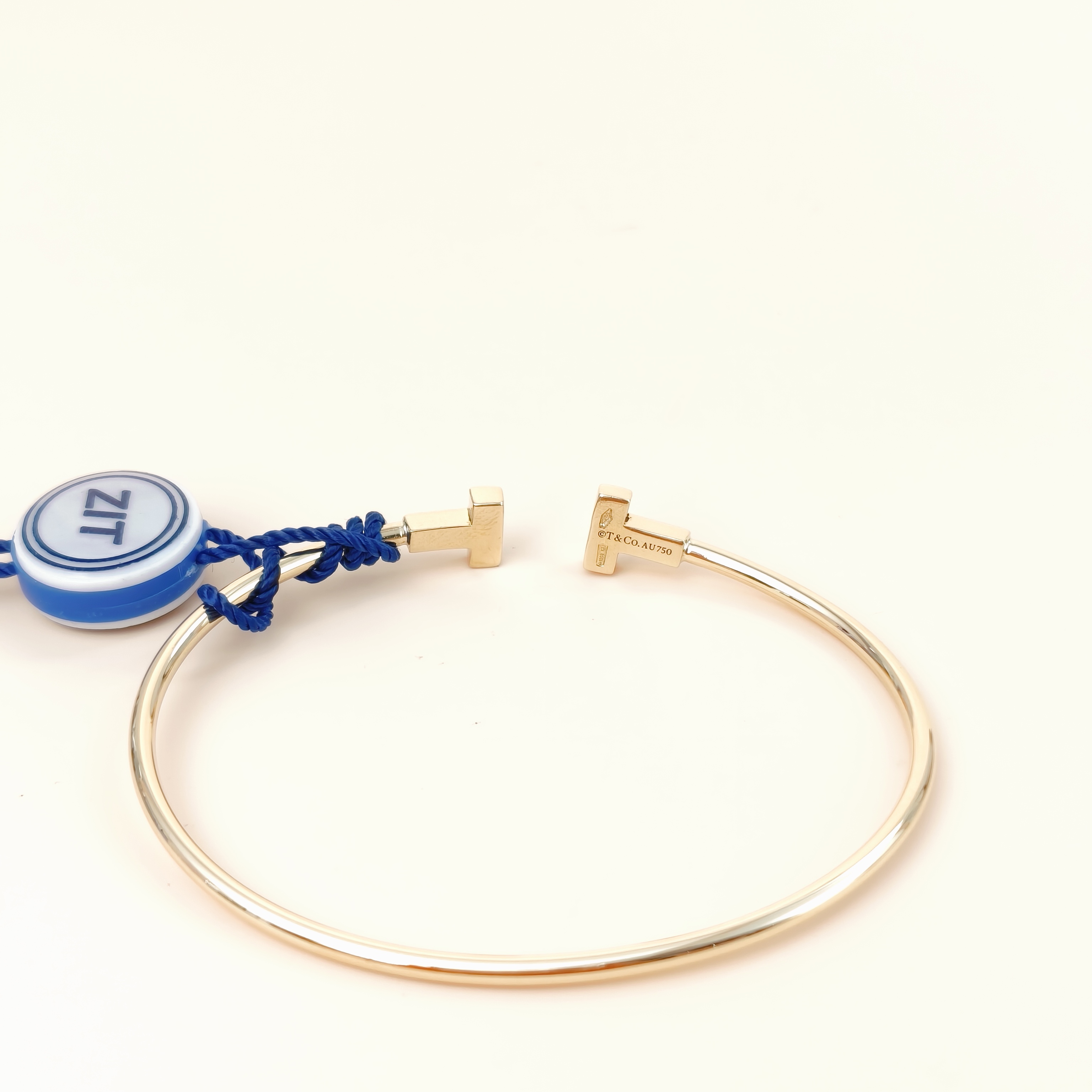 Tiffany&Co. Bangle T Collection T Yellow Gold Yellow Gold 18KY ellow Gold One Size15.4cm — cover view 7 of 8