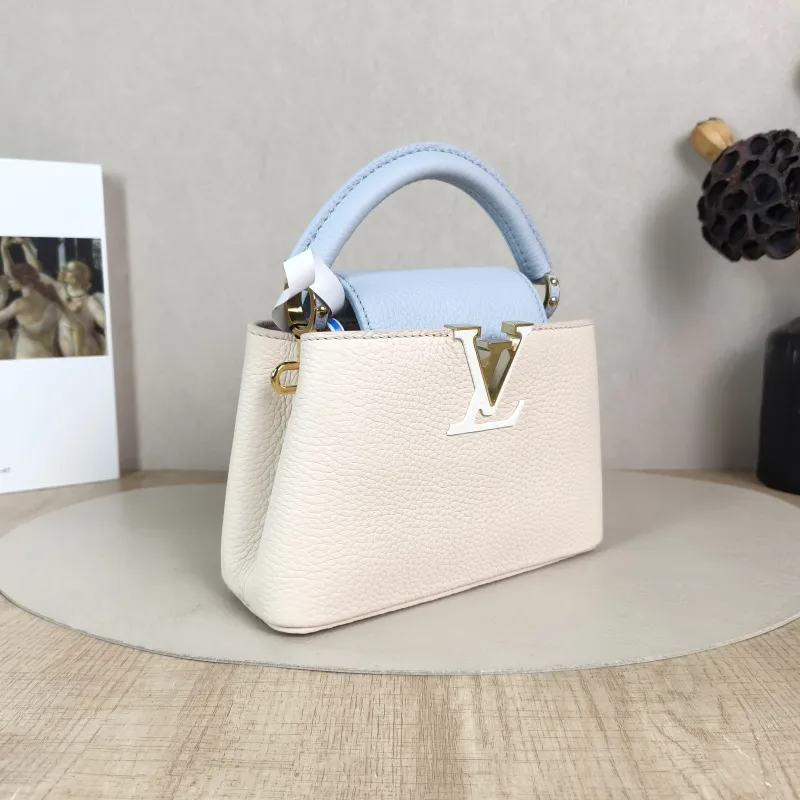 Louis Vuitton Shoulder Bag Capucines Blue White Calfskin Mini 21 × 8 × 14 cm — cover view 6 of 6