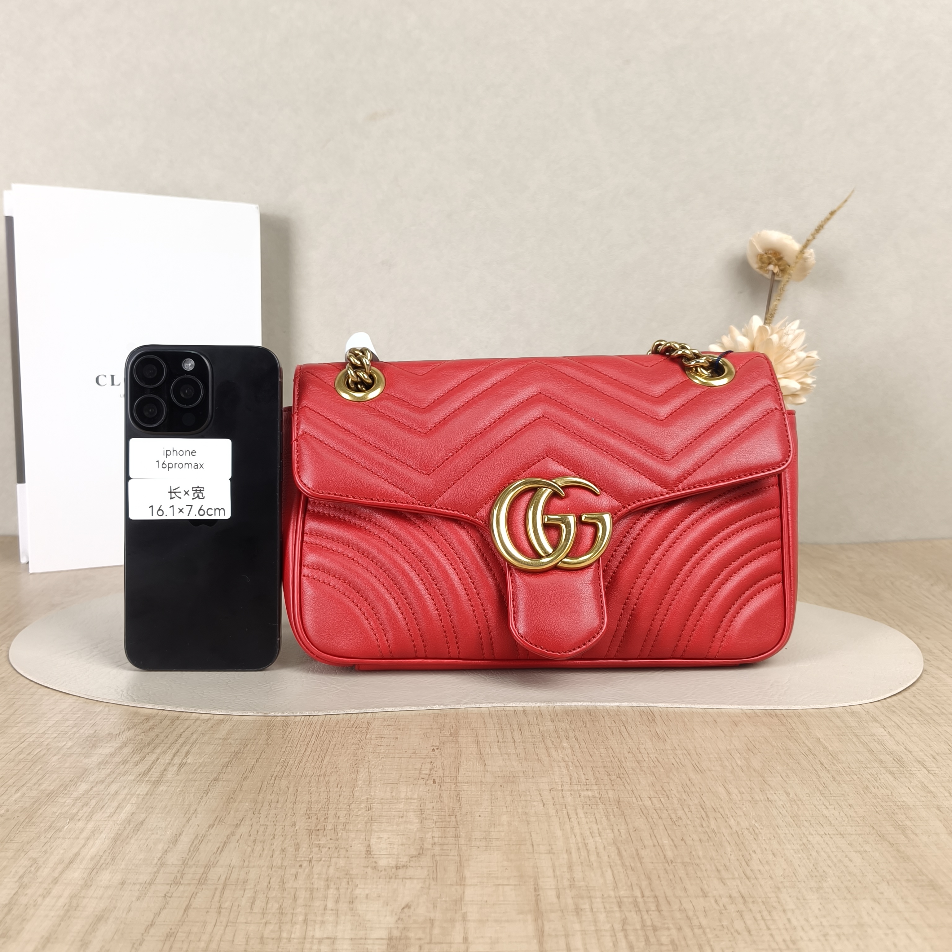 GUCCI Crossbody Bag GG Marmont Medium Marmont 26Red Calfskin26 × 7 × 15 cm — cover view 3 of 5