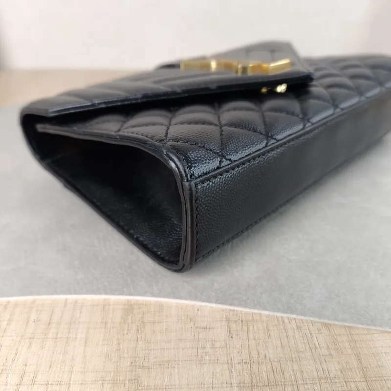 SAINT LAURENT Crossbody Bag ENVELOPE Black Grained Calfskin Small 21 × 6 × 13 cm Conditioned — detail view 1 of 12