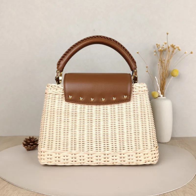 Louis Vuitton Top Handle Bag Capucines Brown · Calfskin BB27 × 9 × 18 cm — cover view 5 of 5