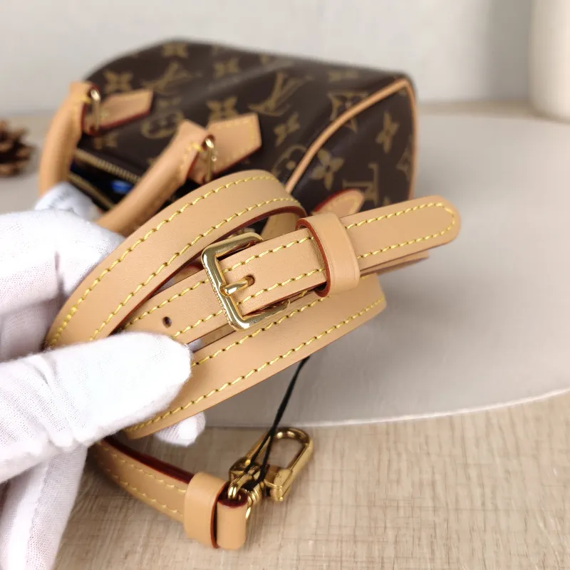 Louis Vuitton Crossbody Bag Speedy Nano Shoulder Strap PVC nano 16 × 7.5 × 10 cm — detail view 10 of 10
