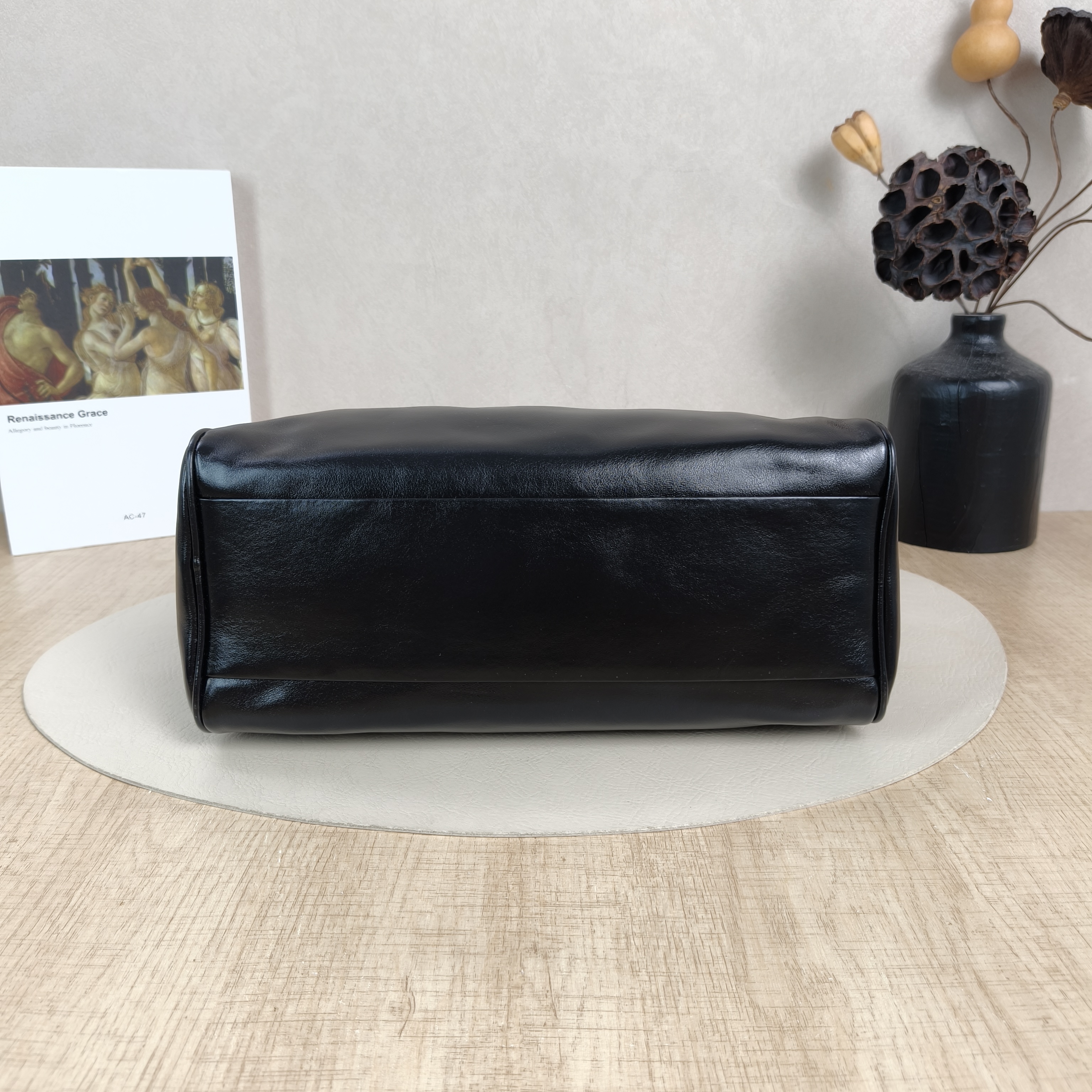 Miumiu Top Handle Bag Top Handle Bag Black Calfskin One Size28 × 12 × 15 cm — cover view 4 of 6