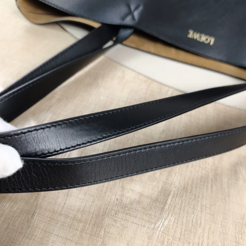 LOEWE Top Handle Bag Puzzle Fold Shopping Tote Black CC alfskin Large 42 × 41 × 18 cm — detail view 8 of 9