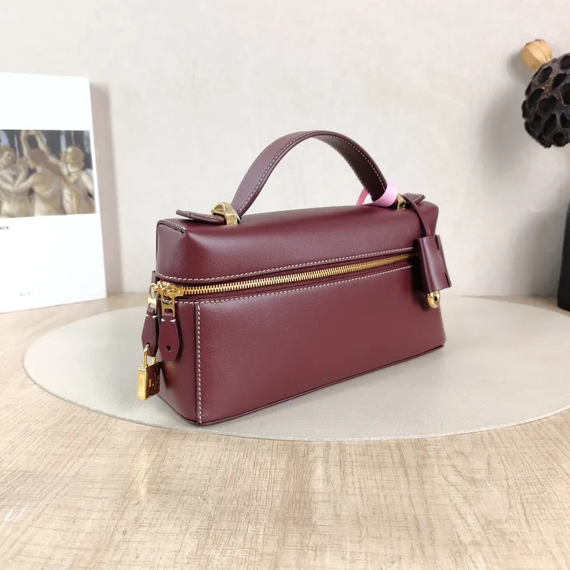 Loro Piana Crossbody Bag Extra Bag L23 Burgundy Calfskin One Size 23 × 7 × 12 cm — cover view 2 of 5