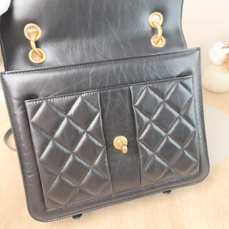 Chanel Crossbody Bag Backpack Black Calfskin One Size25 × 6 × 22 cm — detail view 10 of 13