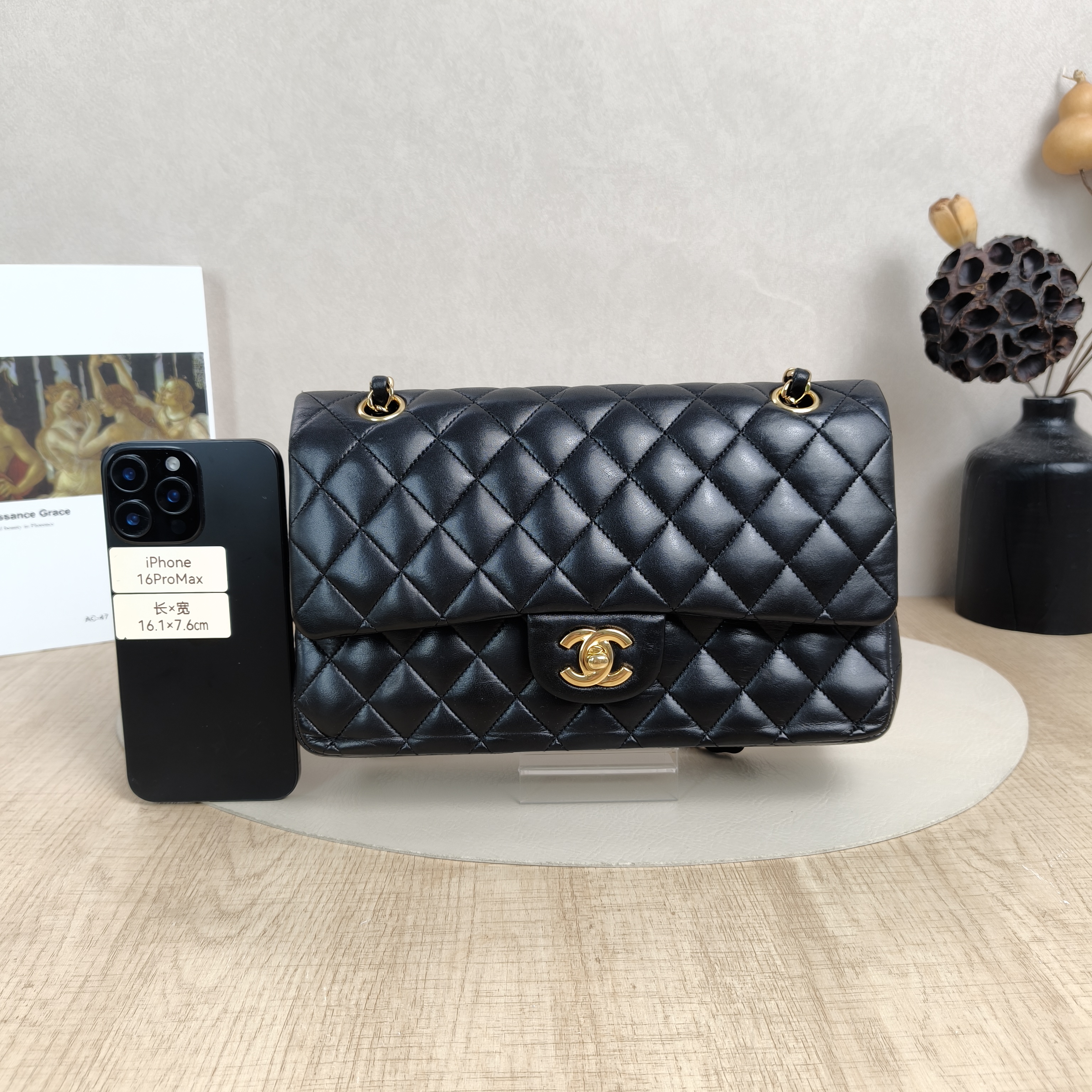 Chanel Crossbody Bag Classic Flap CF Black Lambskin Medium25.5 × 6.5 × 15.5 cm — cover view 4 of 5
