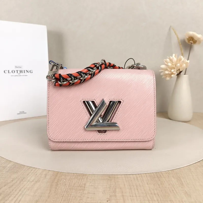 Louis Vuitton Crossbody Bag Epi Embossed Calfskin Small19 × 9 × 15 cm